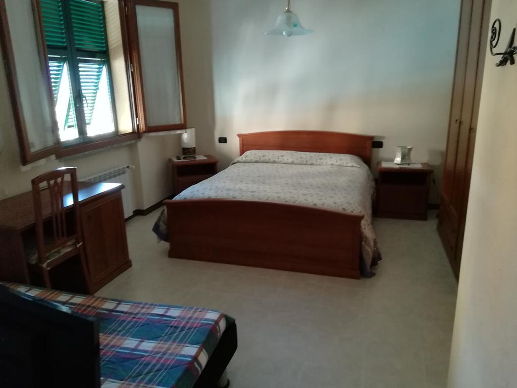 Locanda Primo Sole Leivi Habitación foto